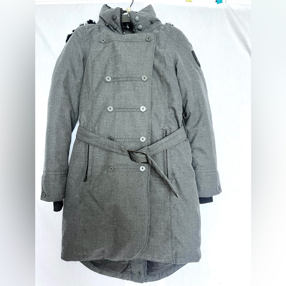 New Nobis Women’s Parka ，New without tag.